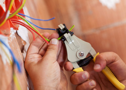 emergency electrician service in Camden